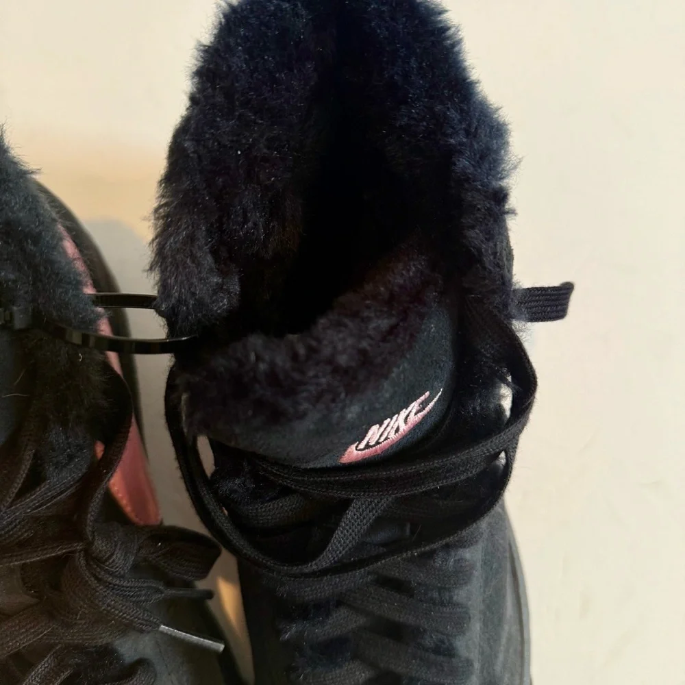 Nike Black and Pink High-Top Sneakers Girls Size 6Y